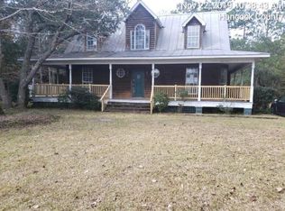 1107 Margie St, Waveland, MS 39576