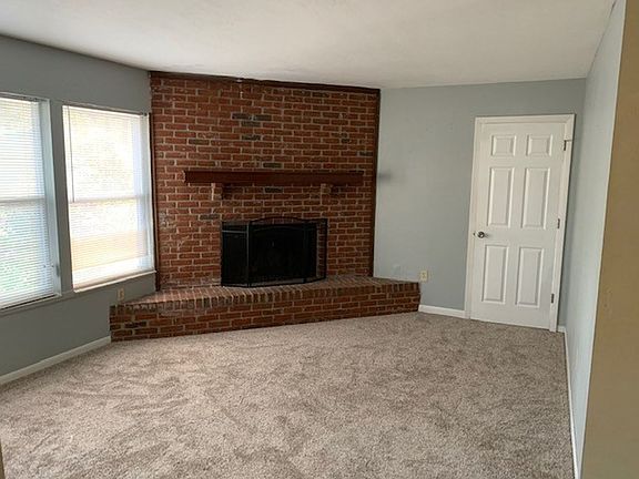 3rd image of 4340 NW 29th St