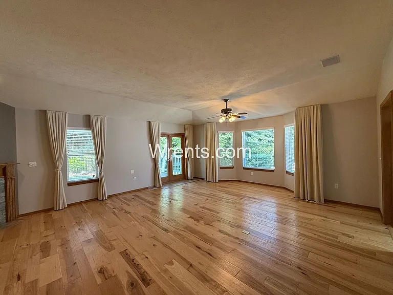 11709 N Kathy Ln — Photo 7
