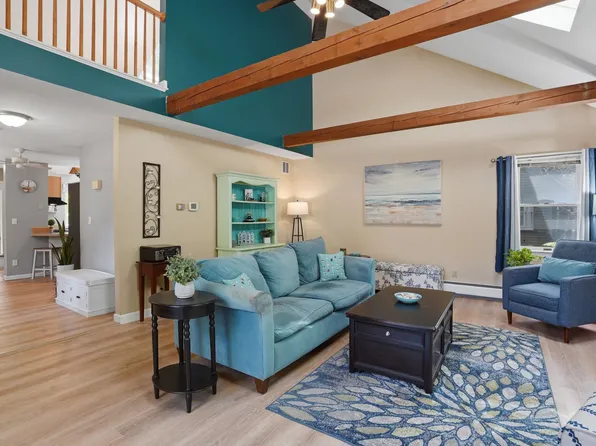3 Purington Lane #B, Hampton, NH 03842