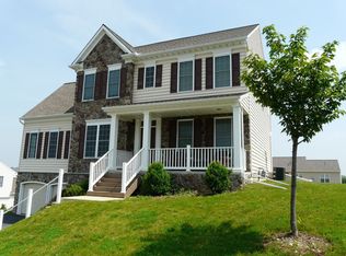 2052 Westbury Ct, Red Lion, PA 17356