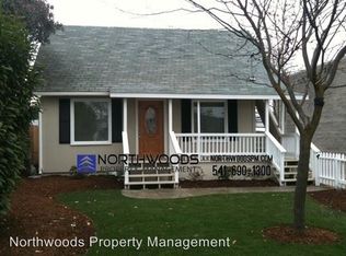 1097 Beatty St APT A, Medford, OR 97501