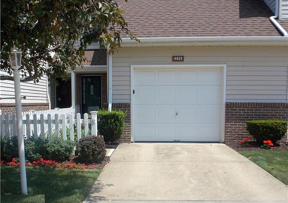 1st image of 4825 Hawthorn Ln