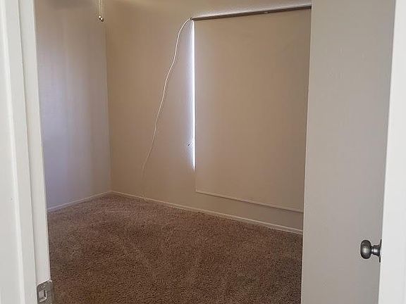 5th image of 11081 Live Oak Ln