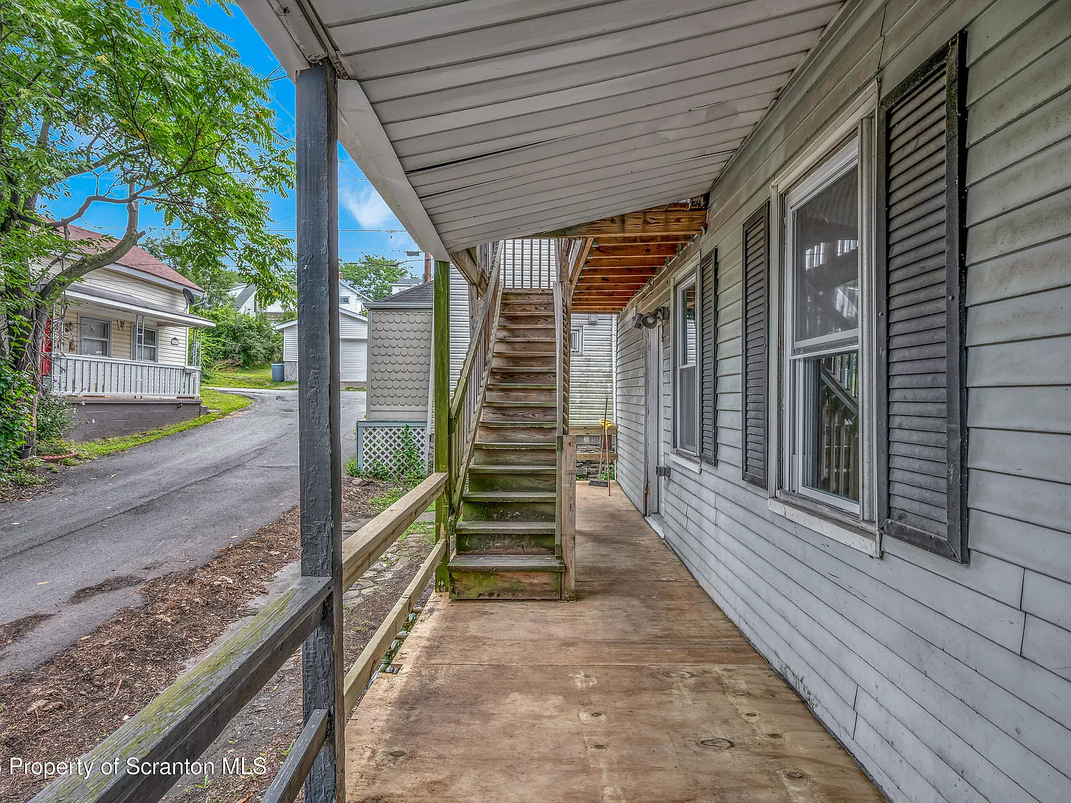2 bed, 1.5 bath, 3400 sqft, $1,150 — Photo 3