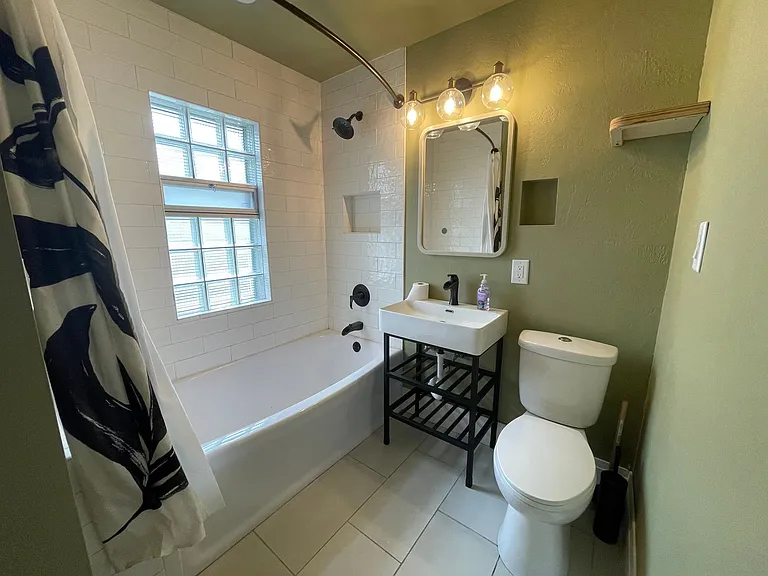 827 Single Ave — Photo 14