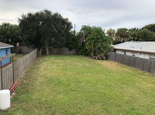 806 1st St, Indian Rocks Beach, FL 33785