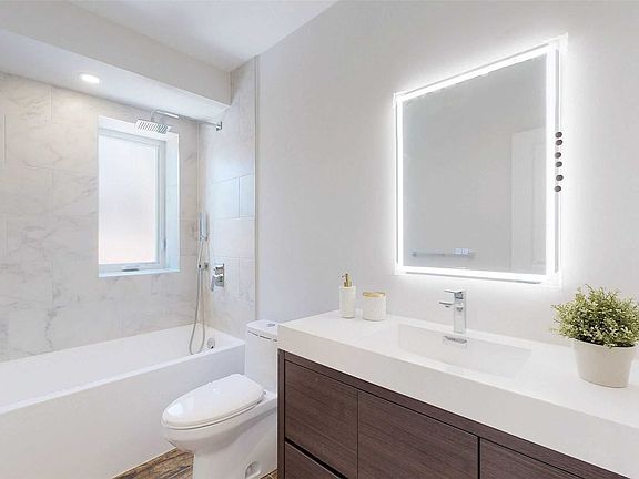 3rd image of 168 Essex St