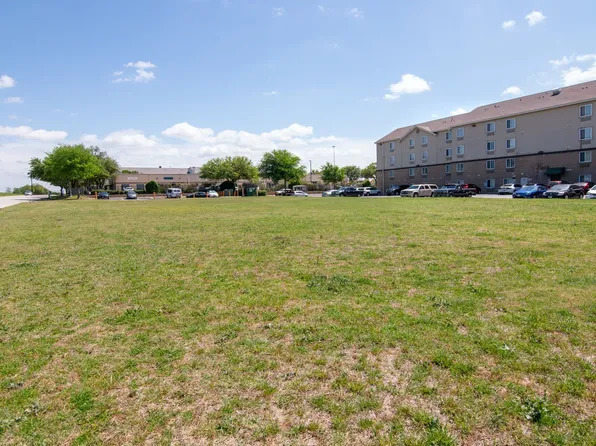 4178 Sandshell Dr, Fort Worth, TX 76137