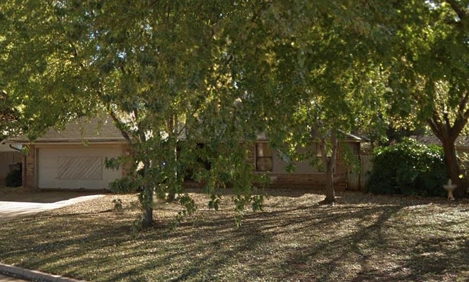 2nd image of 128 Pueblo