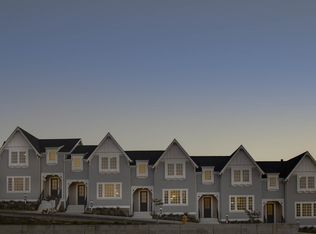 1128 NE Seascape Ave, Depoe Bay, OR 97341