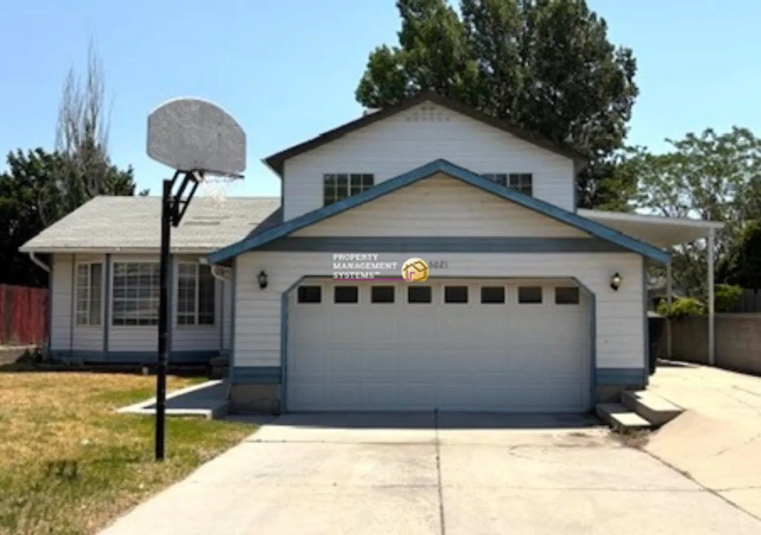 4 Bedroom Home for Rent in Kearns! — Photo 1