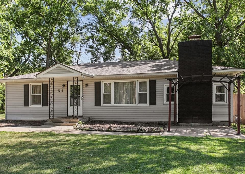 1st image of 7717 Farrow Ave