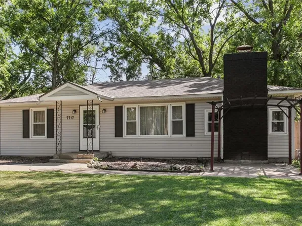 7717 Farrow Ave, Kansas City, KS 66109