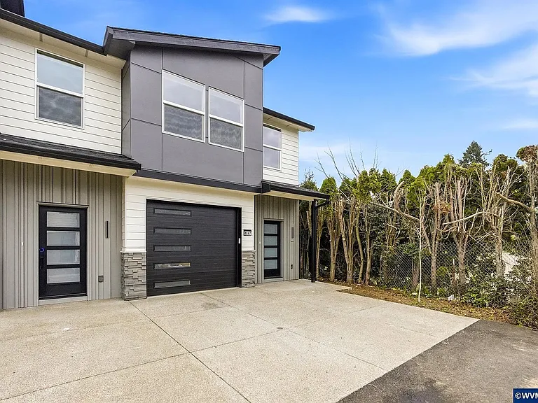 4845 Elvira Pl N — Photo 19