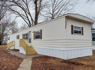 252 Williamson, Edwardsville, KS 66113
