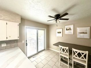 12163 Sandra Ln, Omaha, NE 68137