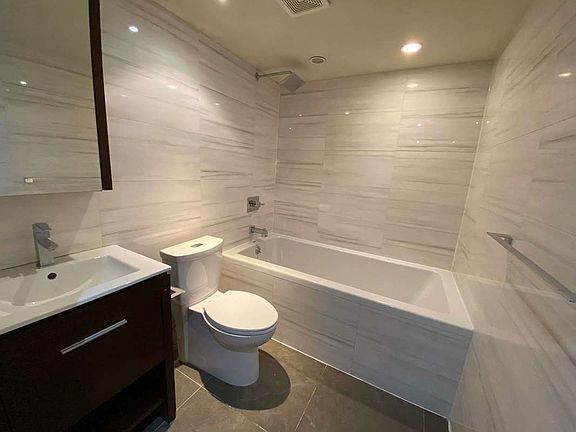 5th image of 573 E 22nd St APT 1