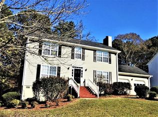 1550 Summit Pond Cir, Loganville, GA 30052