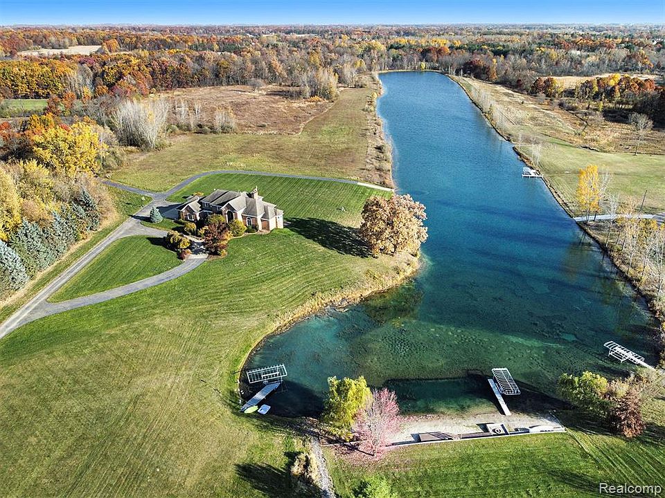 7441 Groveland Rd, Holly, MI 48442 MLS 20230028726 Zillow