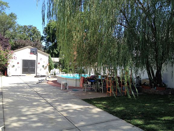4th image of 21515 104th Ave