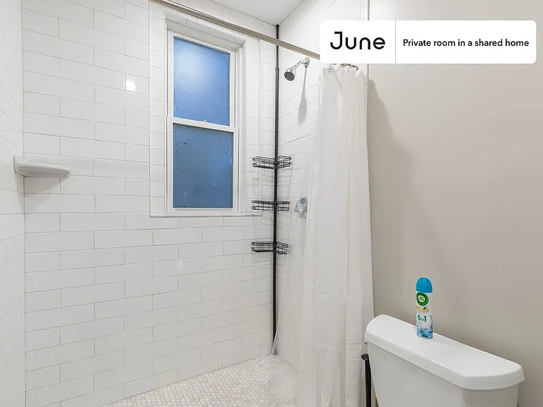 33 N Margin St #C — Photo 10