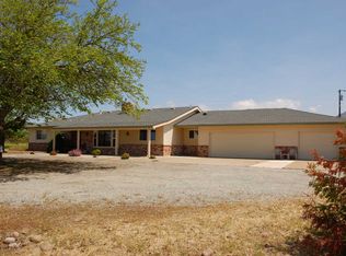 1270 Lone Tree Rd, Hollister, CA 95023