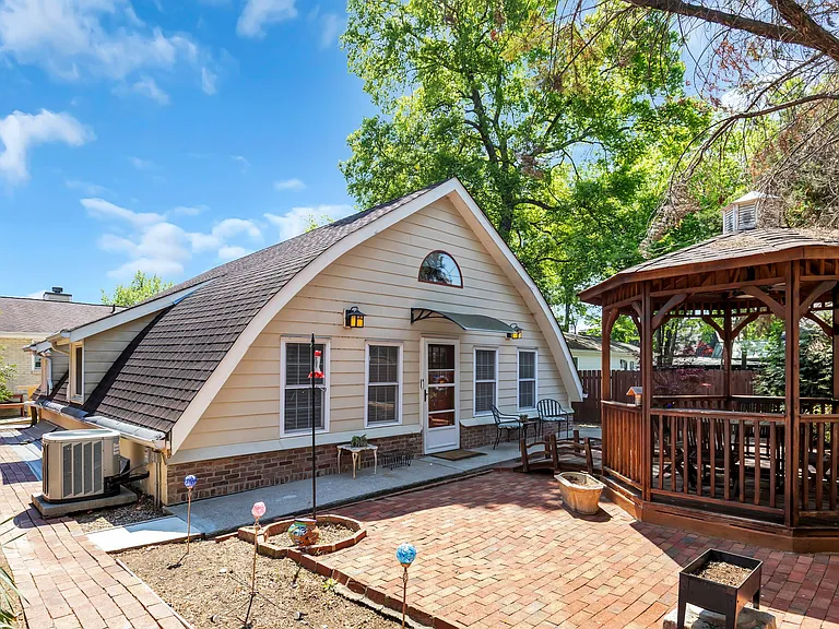 929 Fatherland St #B — Photo 21