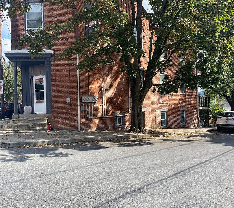 1st image of 544 W King St #7