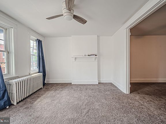 4th image of 1733 W 5th St