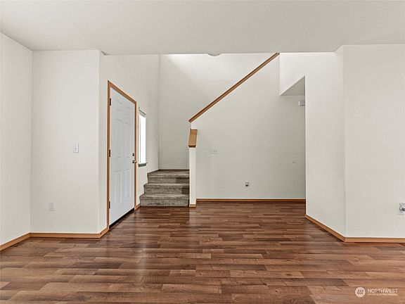 5th image of 1428 186th Court E