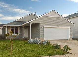 523 NW Blair Loop, Sheridan, OR 97378