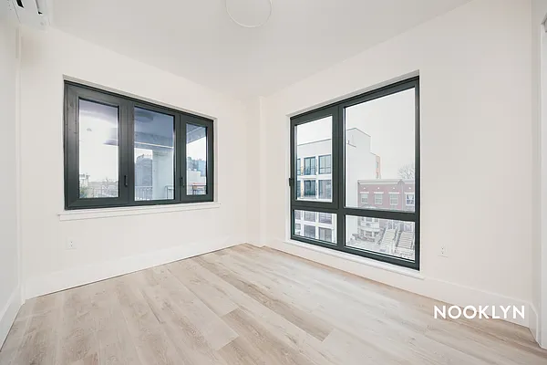 Rented by Nooklyn NYC LLC | media 61
