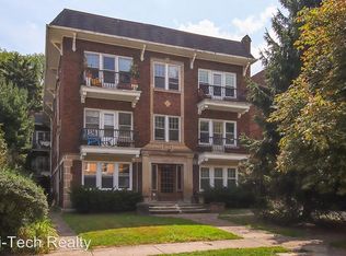 1313 W 112th St APT 3, Cleveland, OH 44102