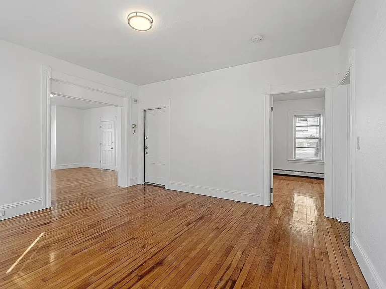 18 Ingalls St #3 — Photo 7