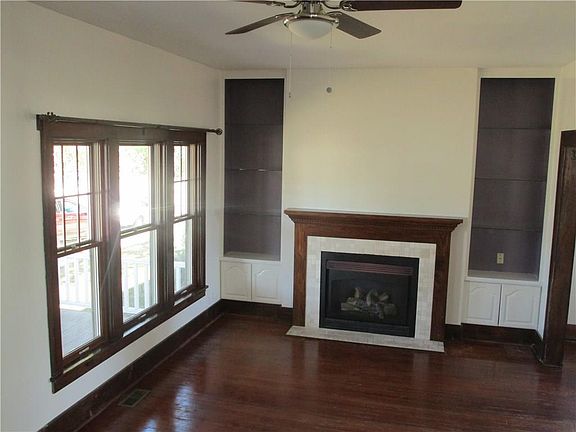 4th image of 905 Nicklin Ave