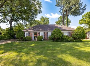 5351 Quince Rd, Memphis, TN 38119