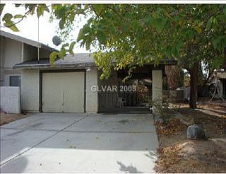 5th image of 6697 Oak Valley Dr