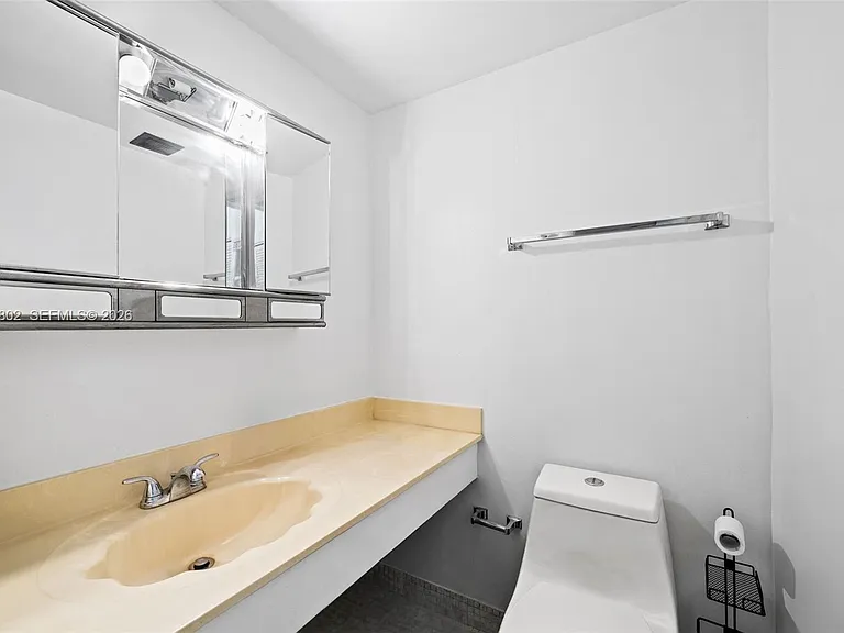 1985 S Ocean Dr #3A — Photo 15