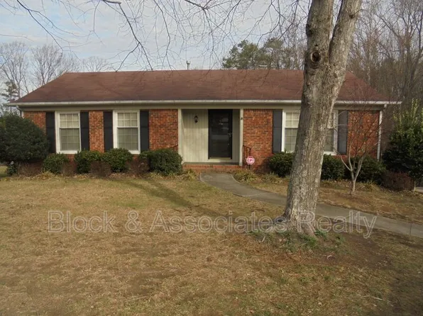 2314 Dover Pl, High Point, NC 27265