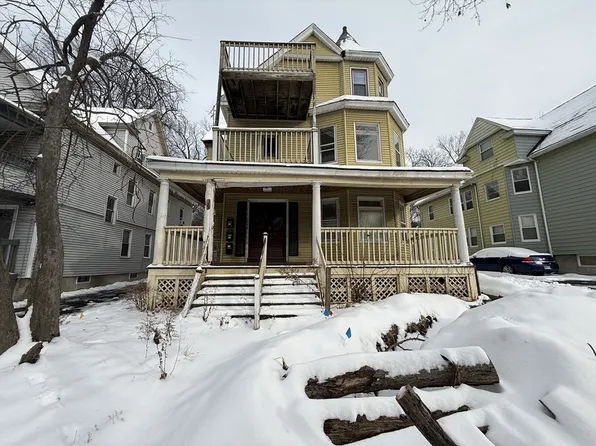 77 Fort Pleasant Ave, Springfield, MA 01108