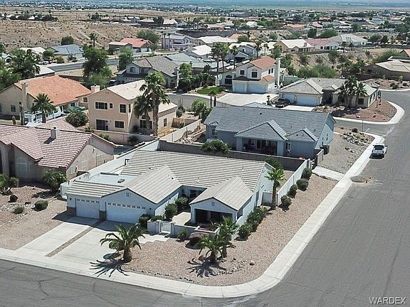 3rd image of 3767 Logans Ct