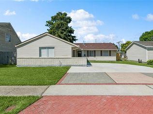 728 Goodson Dr, Terrytown, LA 70056