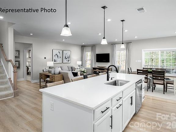 4th image of 3013 Grain Orchard Rd