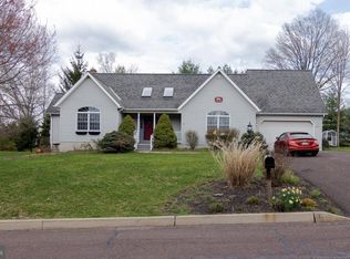 41 Creek Vw, Perkasie, PA 18944