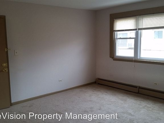 5th image of 528 N Ardmore Ave APT 3E