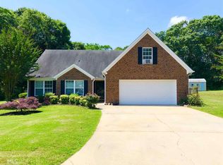 422 Fawn Dr, Statham, GA 30666