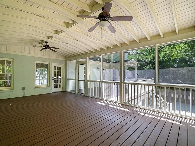 1785 Meadowdale Ave NE — Photo 40