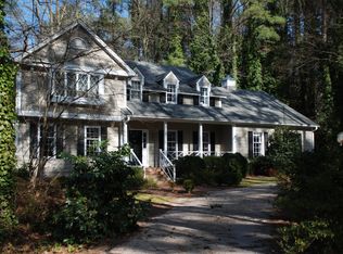 4004 Brownstone Ct, Raleigh, NC 27609