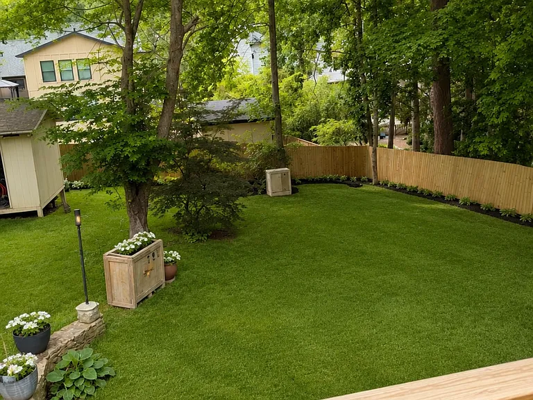 Glenwhite Dr — Photo 20